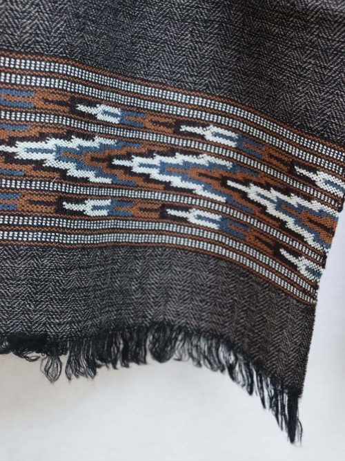 Handwoven Woolen Muffler