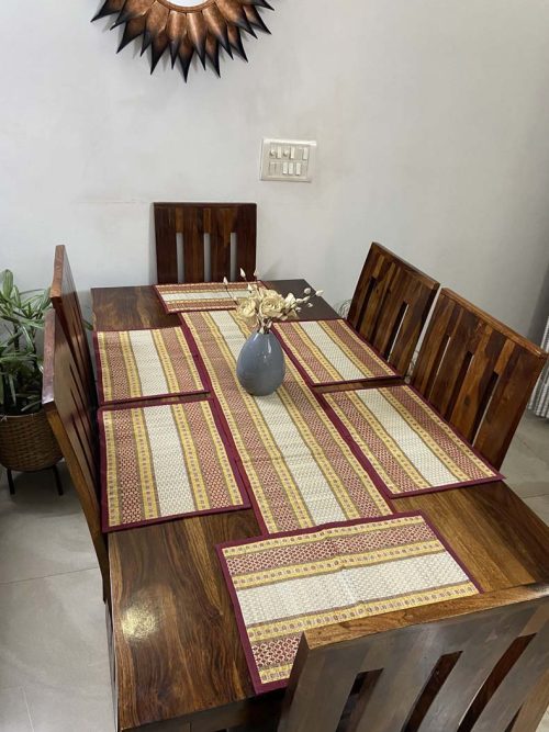 River Grass Handcrafted Set of 6 Table Mats and Runner