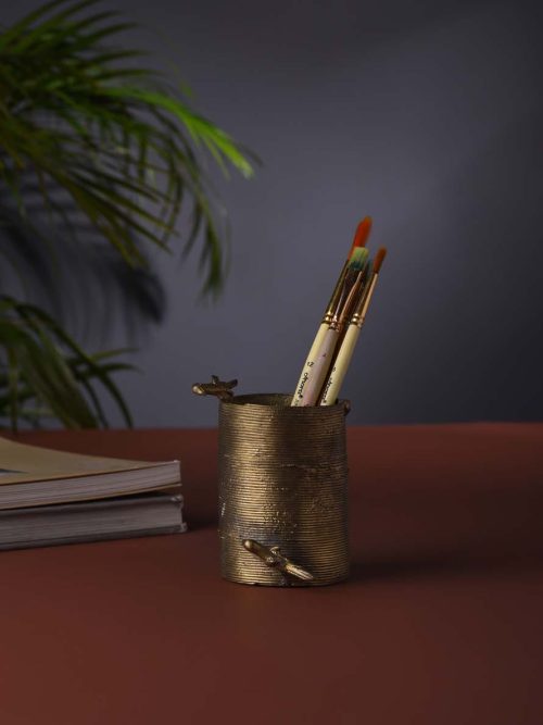 Pen Stand
