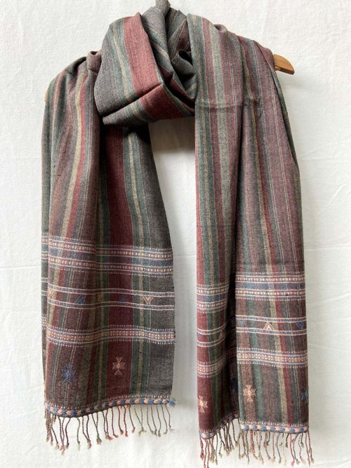 Bhujodi Woolen Stole
