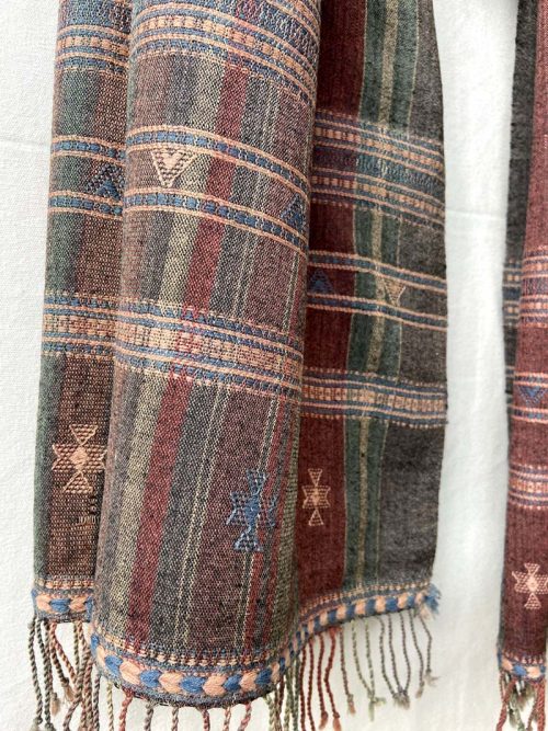 Bhujodi Woolen Stole