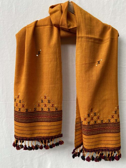 Bhujodi Woolen Stole