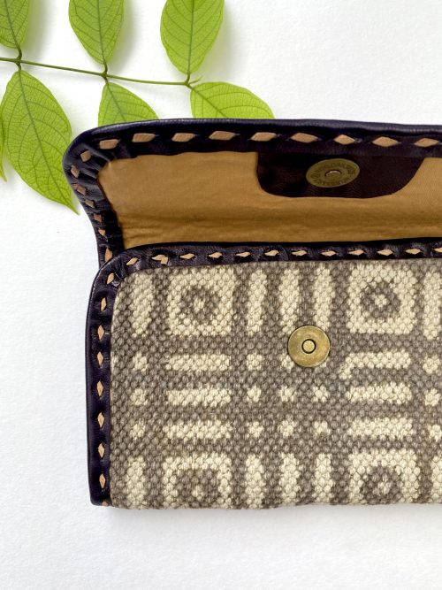 Handcrafted Leather Walle...