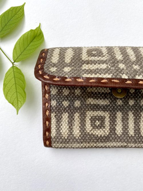 Handcrafted Leather Walle...