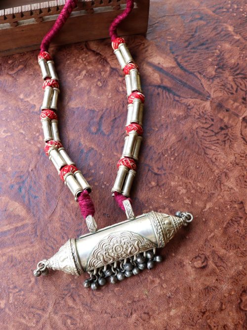 Tribal Necklace ( White M...