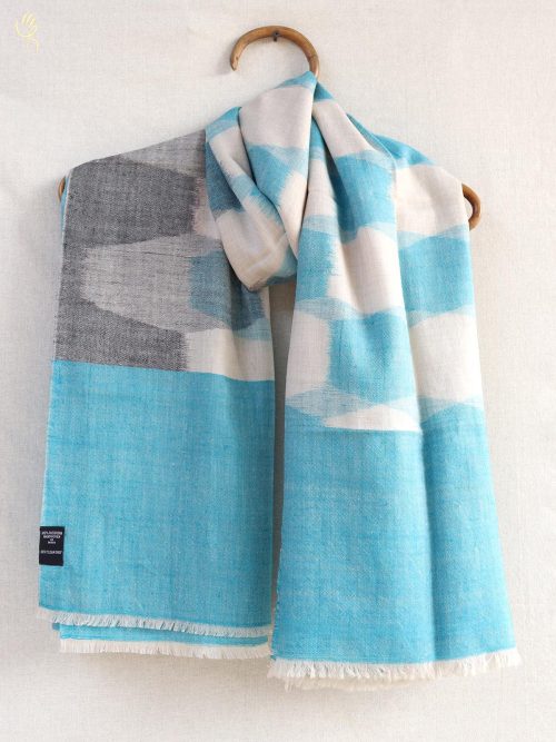Handwoven Pashmina ikat Shawl